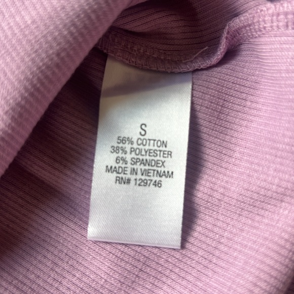 NEW Women’s Henley Bundle size small - Picture 6 of 12